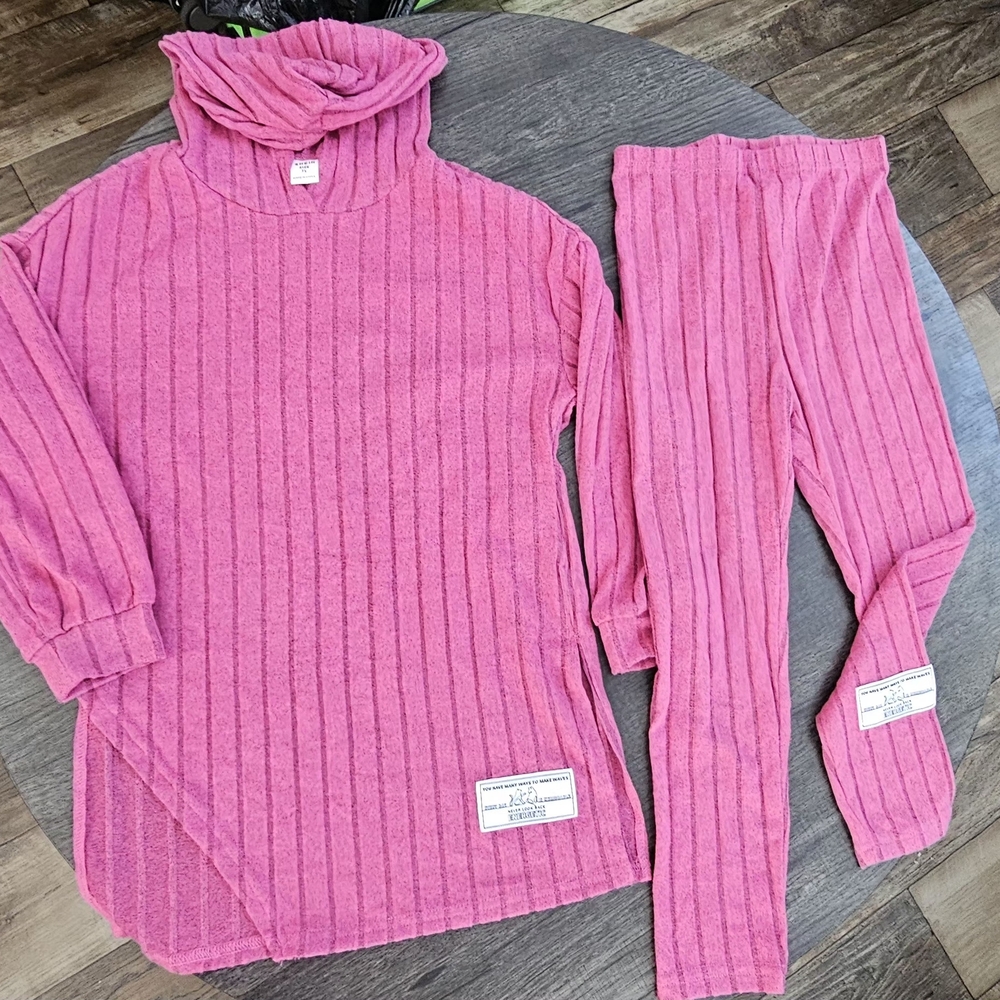 Girls Pink Lounge Set